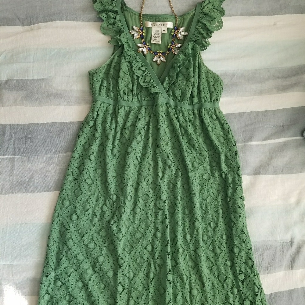 Green or Black Stretchy Lace Sundress sz M Petite
