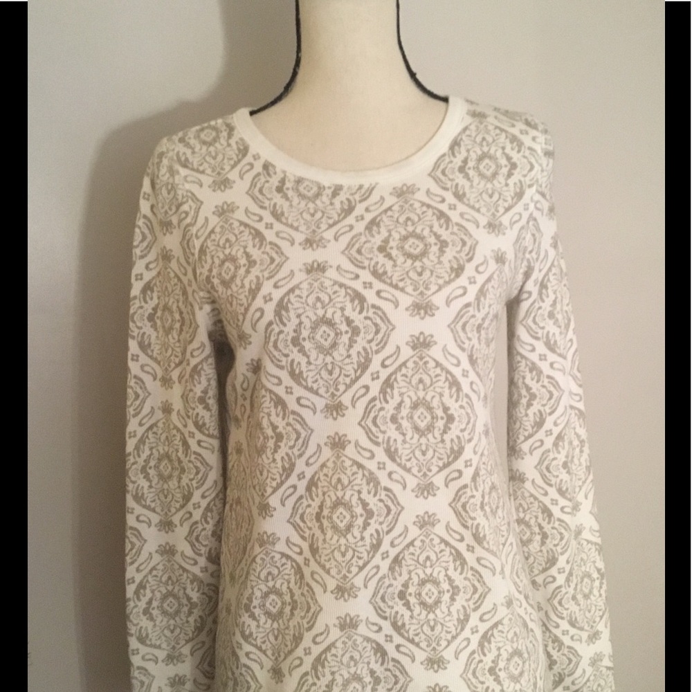 Beautiful thermal top - Picture 1 of 3