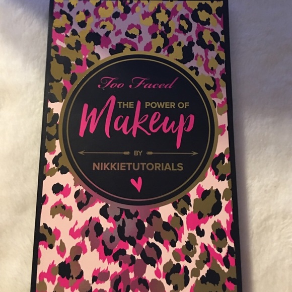 Too Faced The Power of Makeup NikkieTutorials Palette Review  LE too faced Nikki tutorials palette