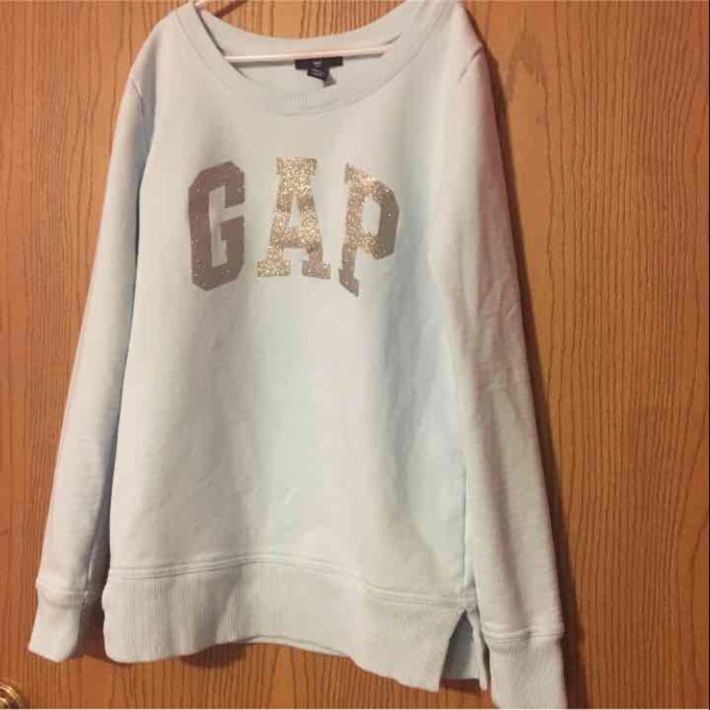 Gap Sweatshirt