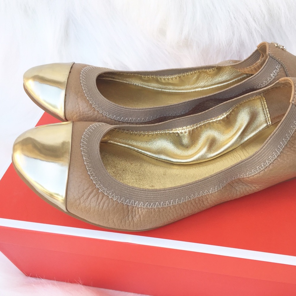 Coach 🍁 Tan Ballet Flats