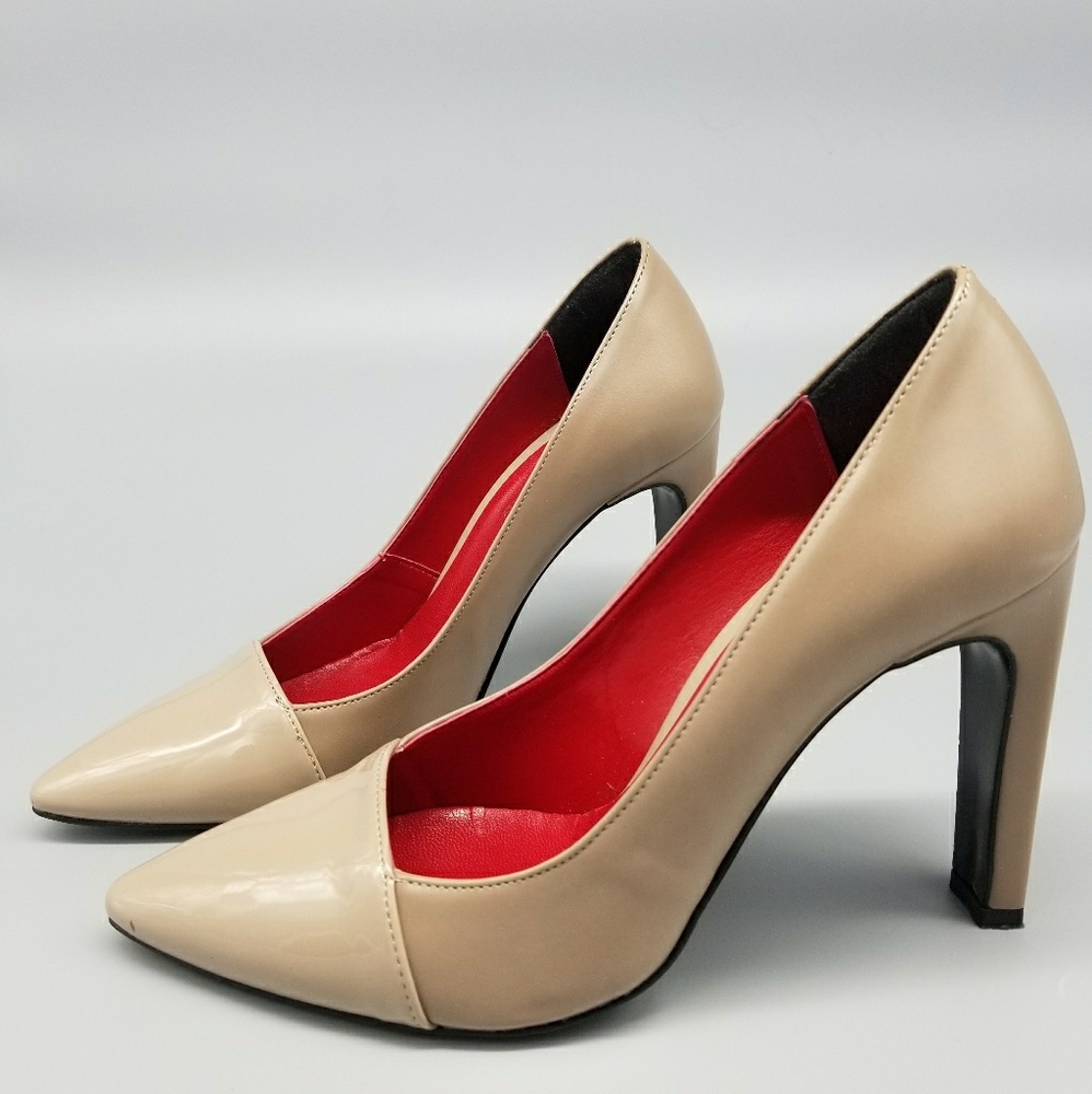 Classic Nude Pumps