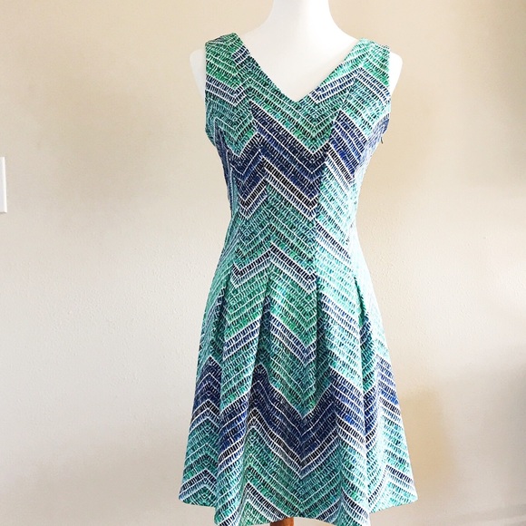 Spense dress - Picture 4 of 4