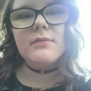 Meet your Posher, Aly