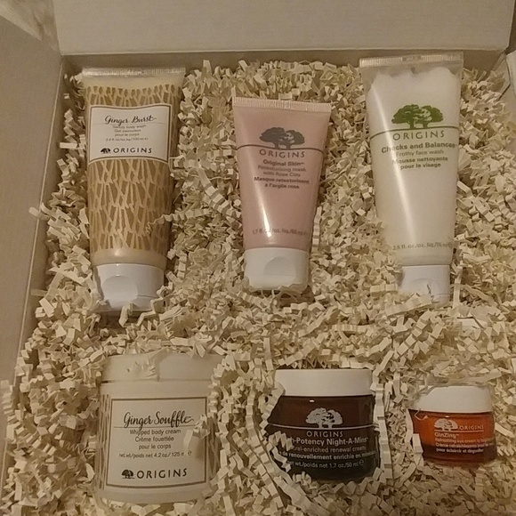 SOLD!NWT Origins Superstars Gift Box - 6 Products! - Picture 3 of 8