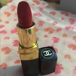 CHANEL Rouge Coco Lipstick