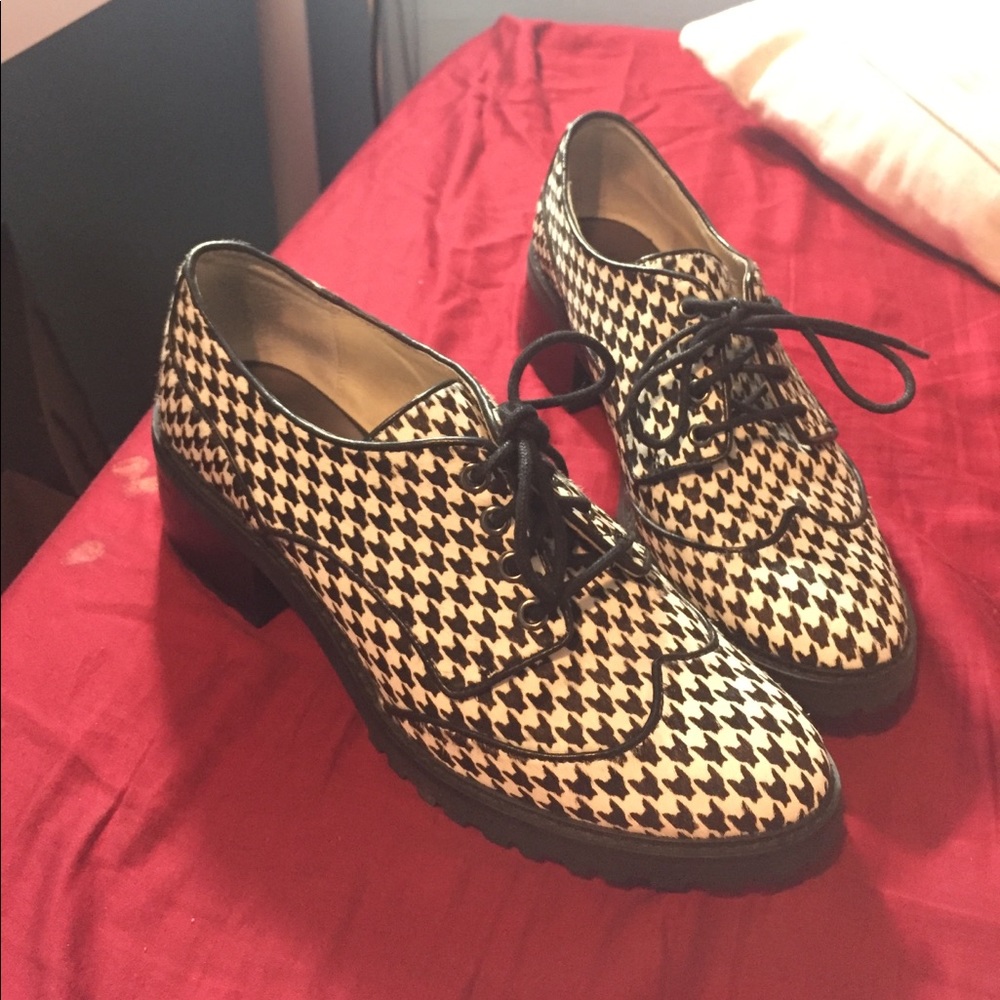 Michael Kors haircalf oxfords