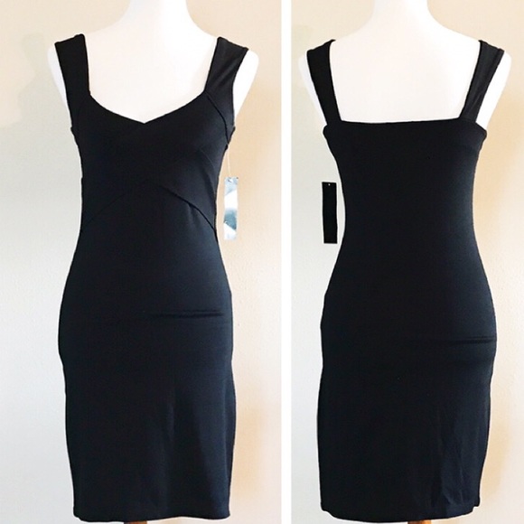 Dresses & Skirts - Basic house LBD