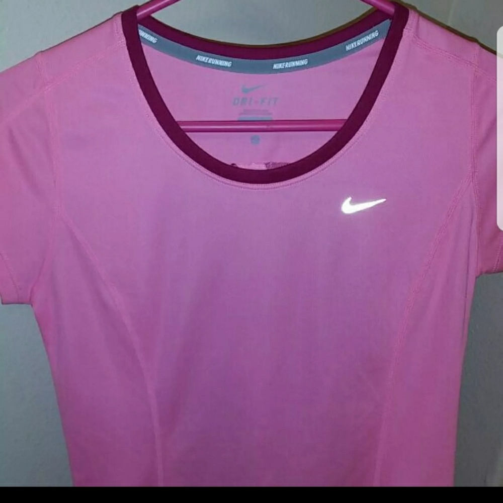 Nike dri fit shirt - Picture 2 of 3