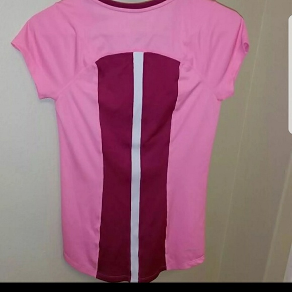 Nike dri fit shirt - Picture 3 of 3