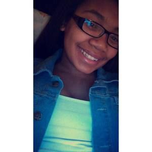 Meet your Posher, Danisha