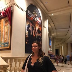 Meet your Posher, Samantha