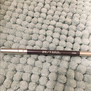 Urban Decay 24/7 eyeliner