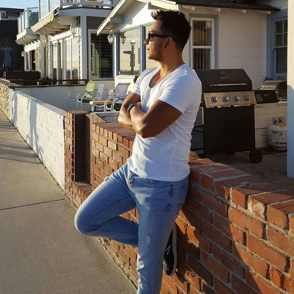 Meet your Posher, Elton