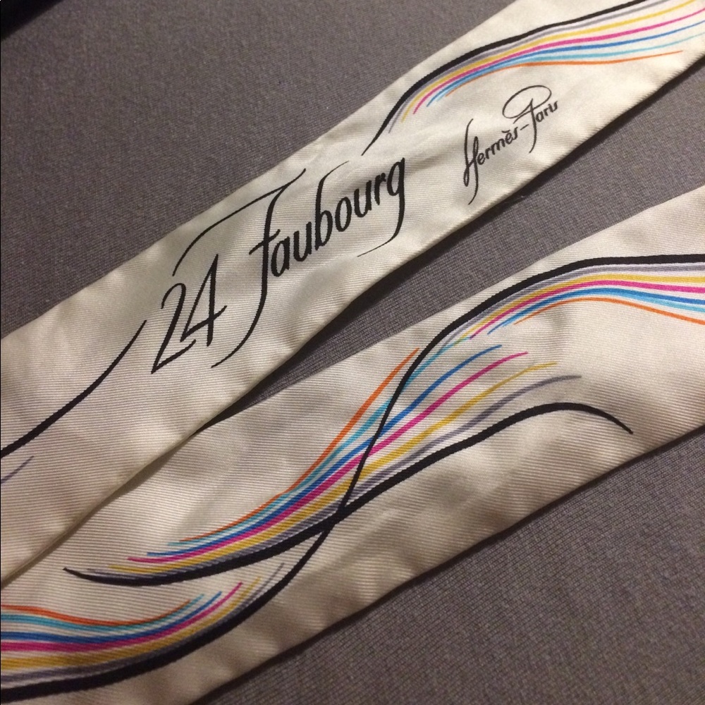 Hermès Twilly - 24 Faubourg