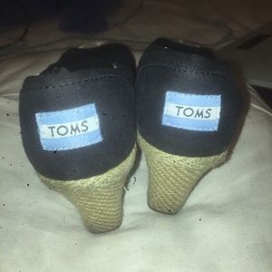 Toms Wedges