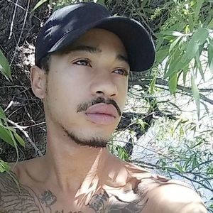 Meet your Posher, Johnnie