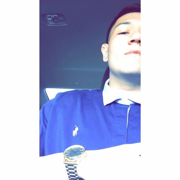 Meet your Posher, Alex - Picture 1 of 1