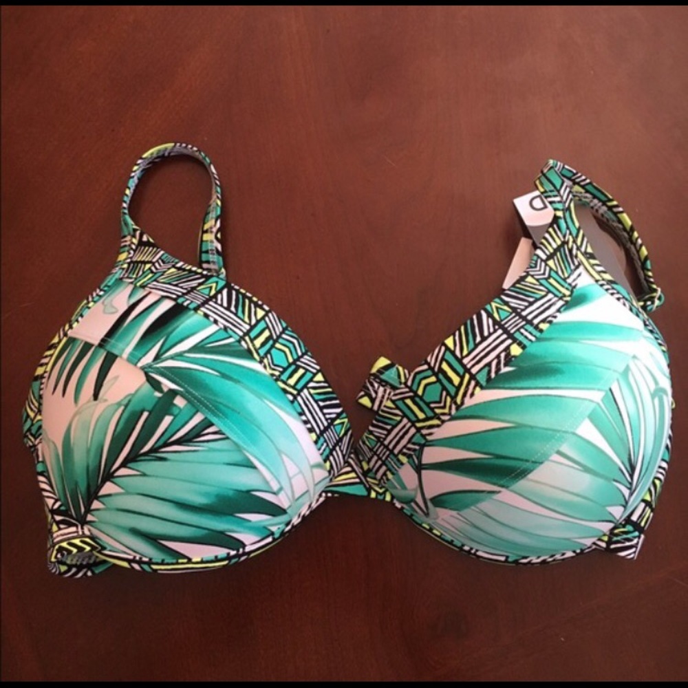 36dd body glove top!! Never worn!!