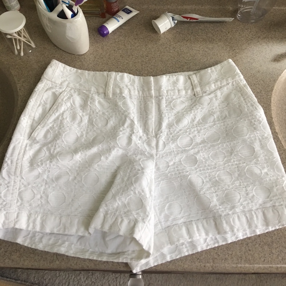 White 5" inch shorts