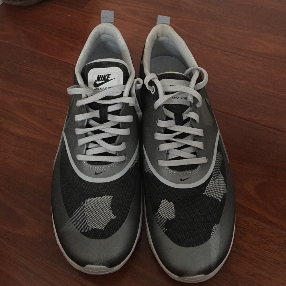 Nike Air Max Thea Jacquard size 9.5