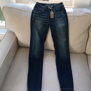 American Eagle skinny jeans