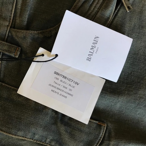 Dosent fit my bf anymore - Picture 2 of 4