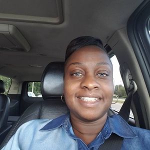 Meet your Posher, Monica