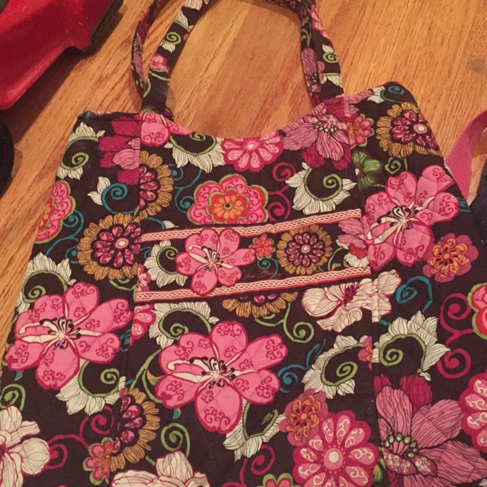 Vera Bradley tore