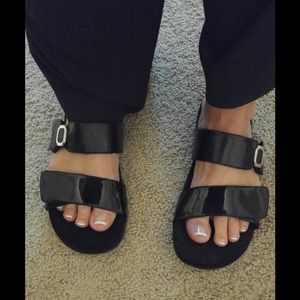 Vionic orthaheel technology patent slide sandals.