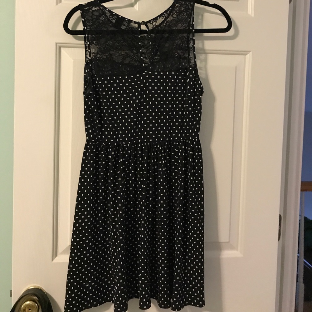 Dress - Picture 2 of 3