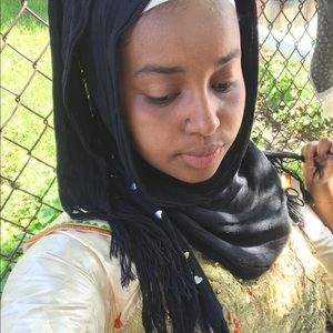 Meet your Posher, Aissata