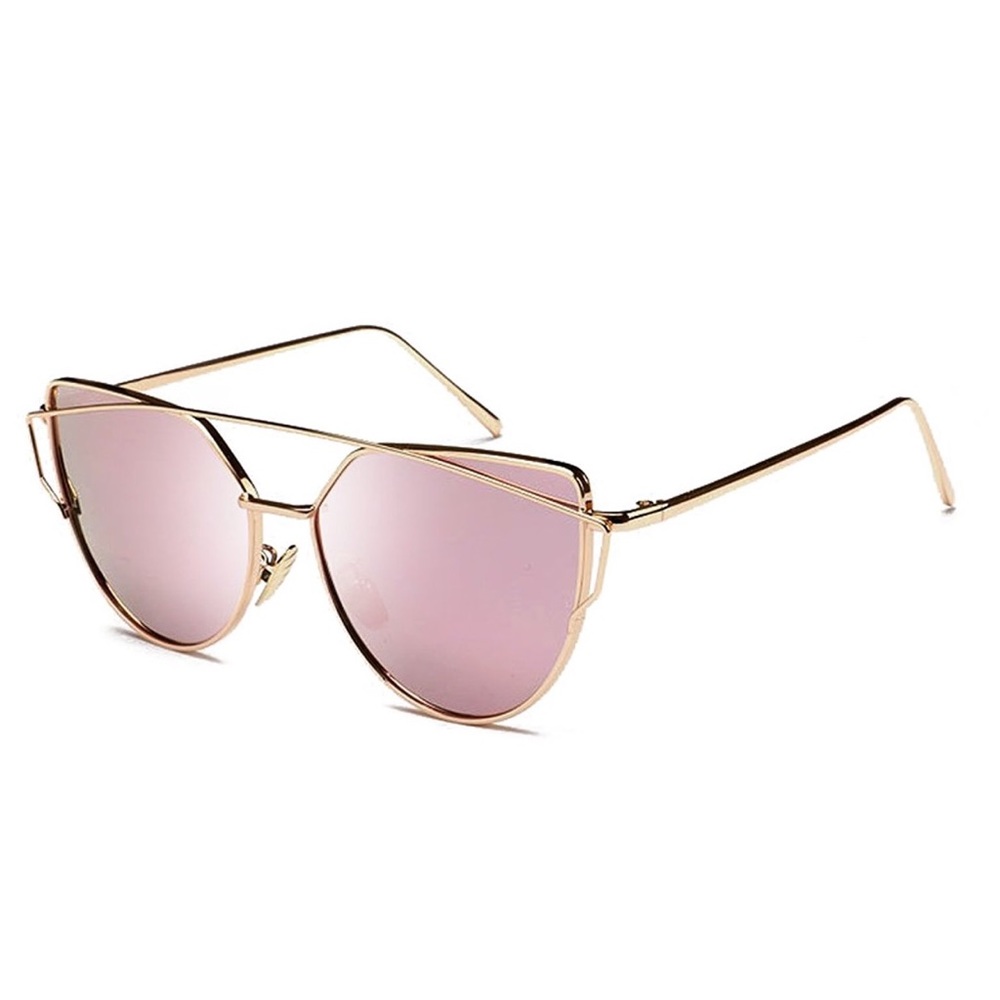 Cat eye mirrored 😎 sunglasses