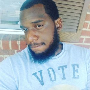 Meet your Posher, Laurence