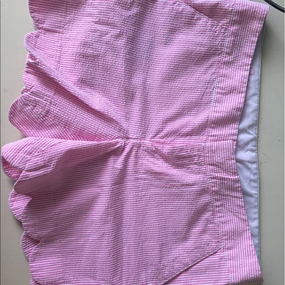 Lilly Pulitzer shorts - Picture 2 of 4