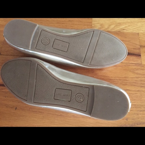 Very comfortable flats. Color not for me - Picture 3 of 3