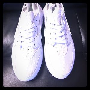 Brand new Huarache