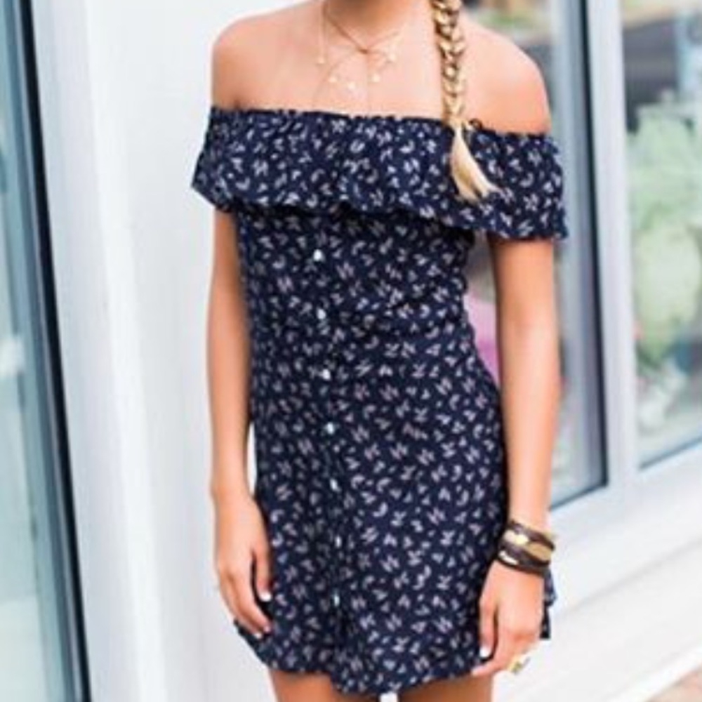 Off the shoulder dress. Size M