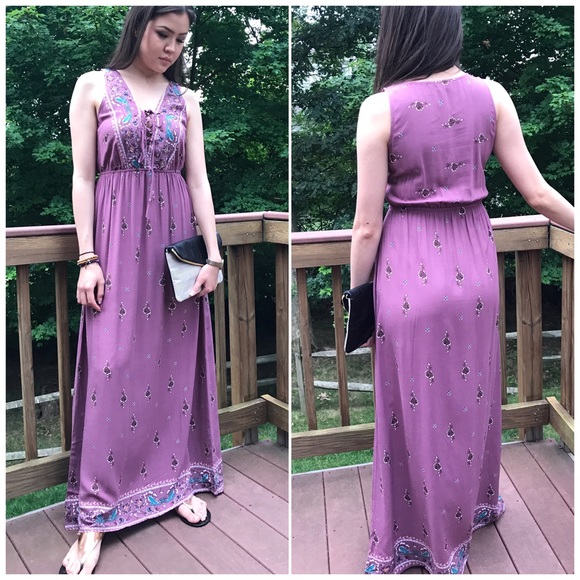 Mauve Criss Cross Printed Maxi Dress - Picture 2 of 3