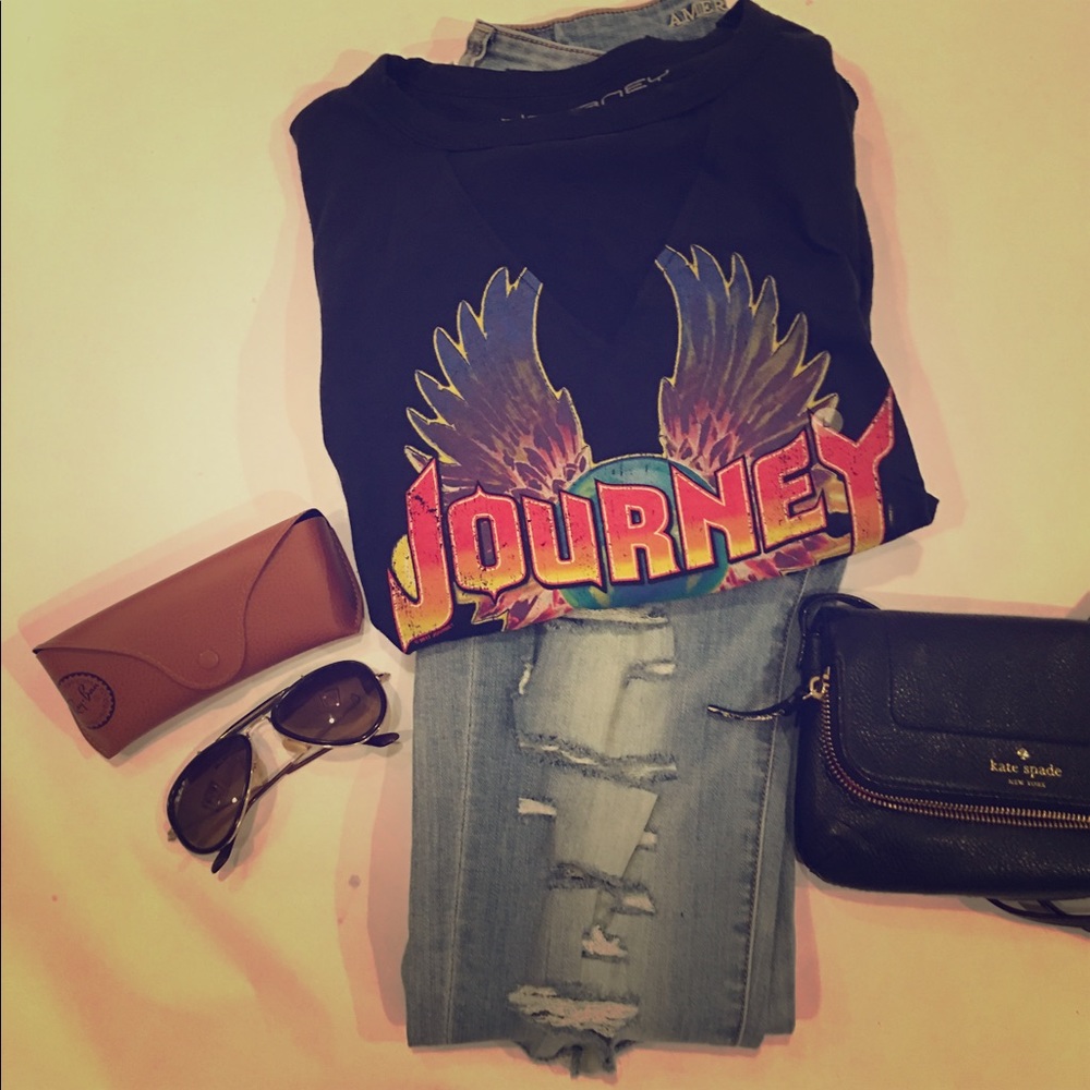 Journey Tshirt with v cut out in neck