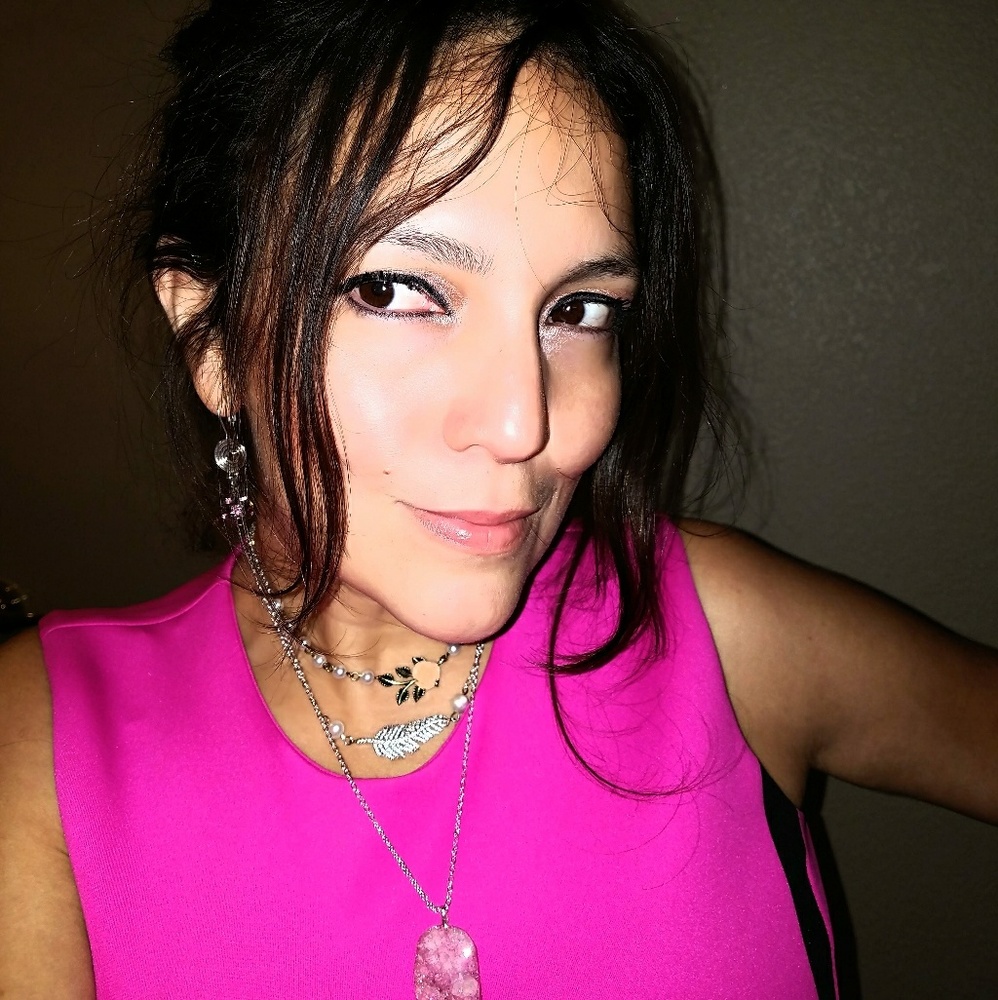 Meet your Posher, Raven