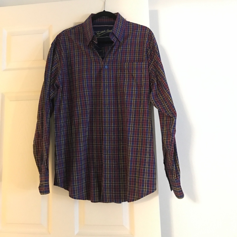 Men's button up-never worn