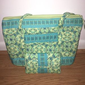 Vera Bradley Tote AND Wallet Set ✨💙