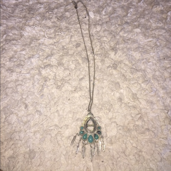 Necklace - Picture 1 of 2