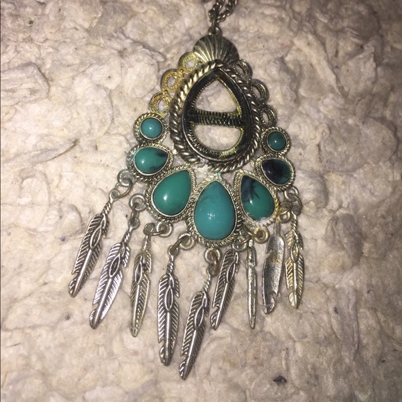 Necklace - Picture 2 of 2