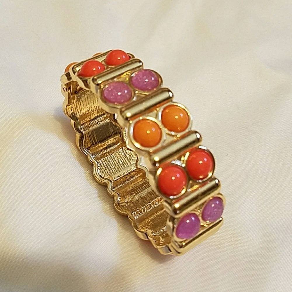 Cute bangle bracelet - Picture 1 of 4
