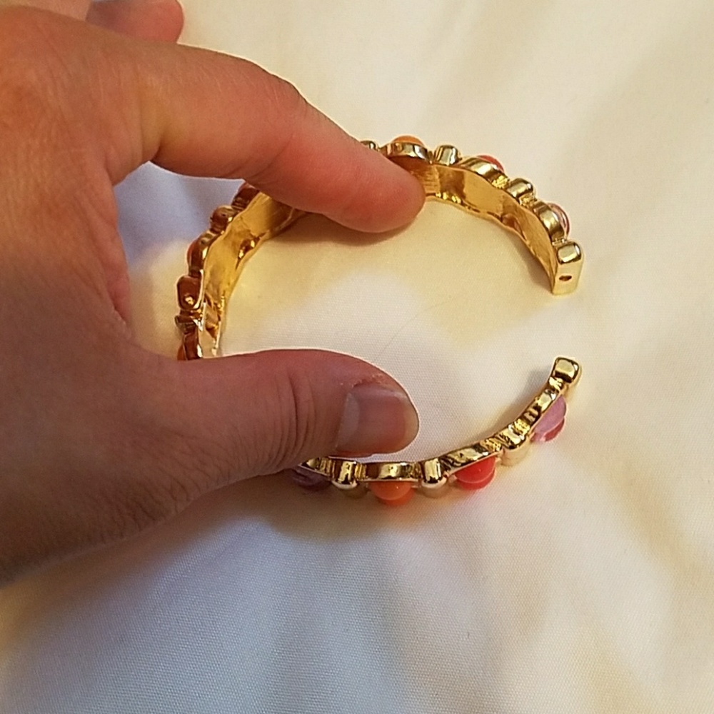 Cute bangle bracelet - Picture 3 of 4