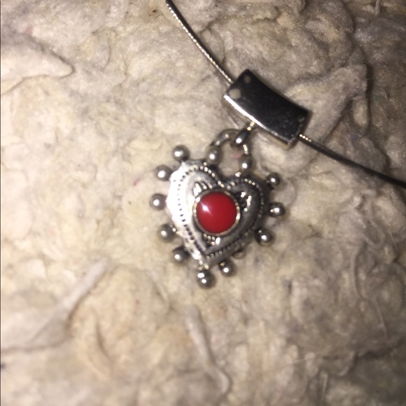 Necklace - Picture 2 of 2