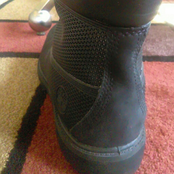 All black timberland boots
