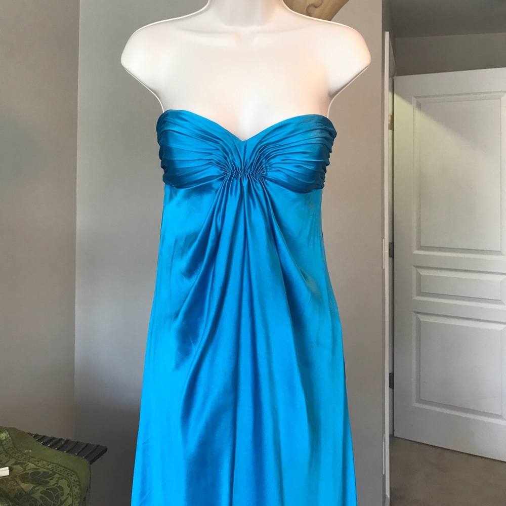 Silk blue sweetheart style gown